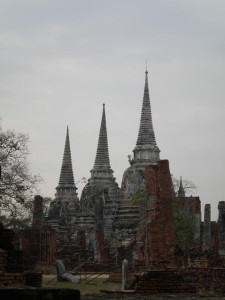 ayutaya-tri-pagody